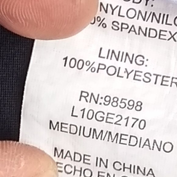 Plunge Bikini >> STUNNING and CUTE MUST HAVE !! - Picture 3 of 5